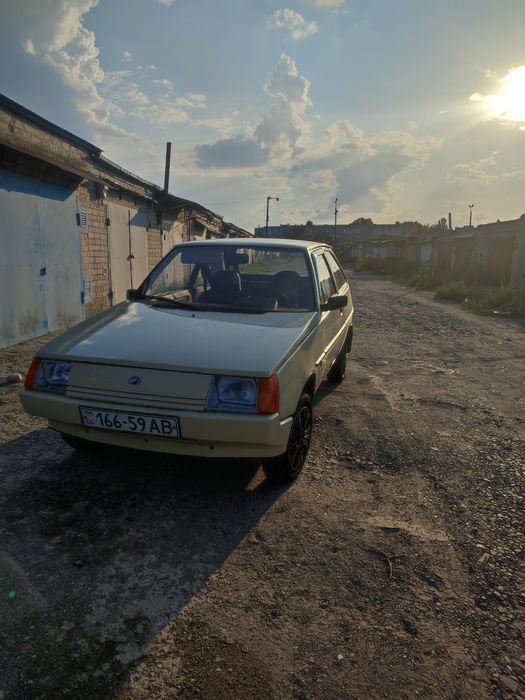 Продам ЗАЗ-1102