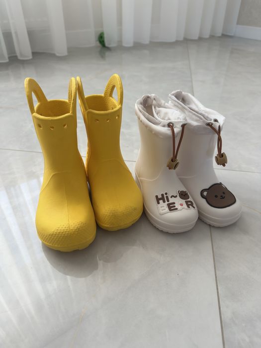 Чобітки на весну 25р Crocs 9 ,білі 24р