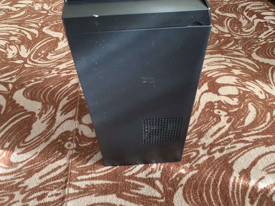 ДБЖ APC Smart-UPS C 1000VA Tower LCD з SmartConnect (SMC1000IC)