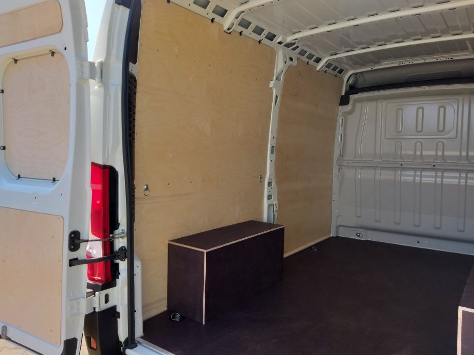 Zabudowa FIAT DUCATO podłoga w jednym elemencie + boki + nadkola