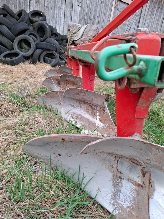 Pług 4 skibowy Staltech