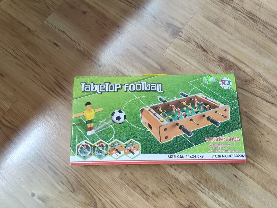 Gra piłkarzyki stołowe