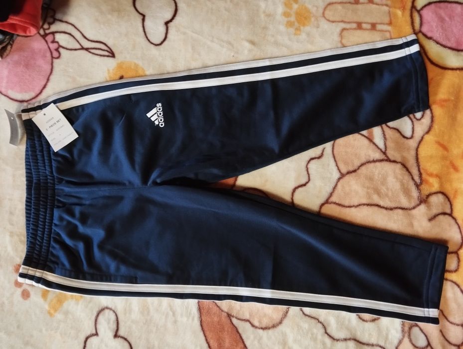 Продам нові штани для хлопчика adidas