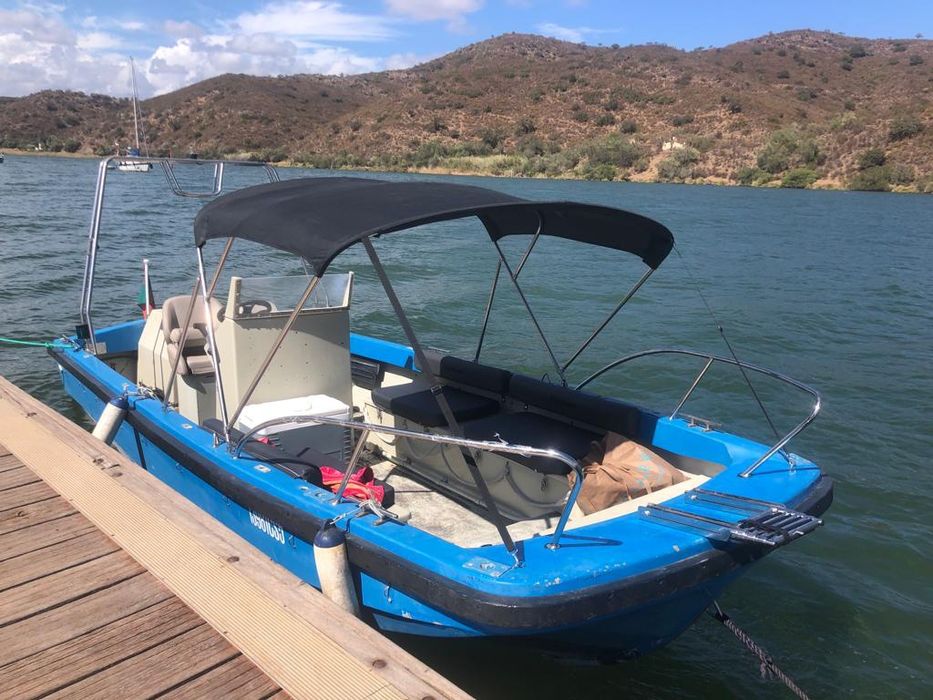 Aluguer barco passeio pesca