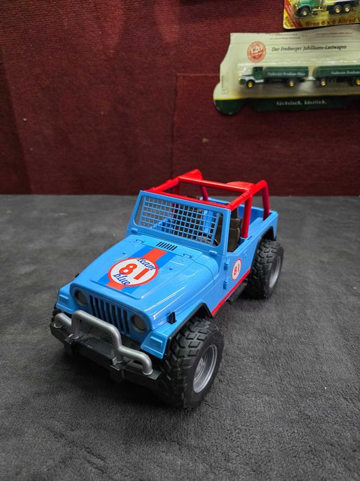 Bruder Jeep Cross Country Racer