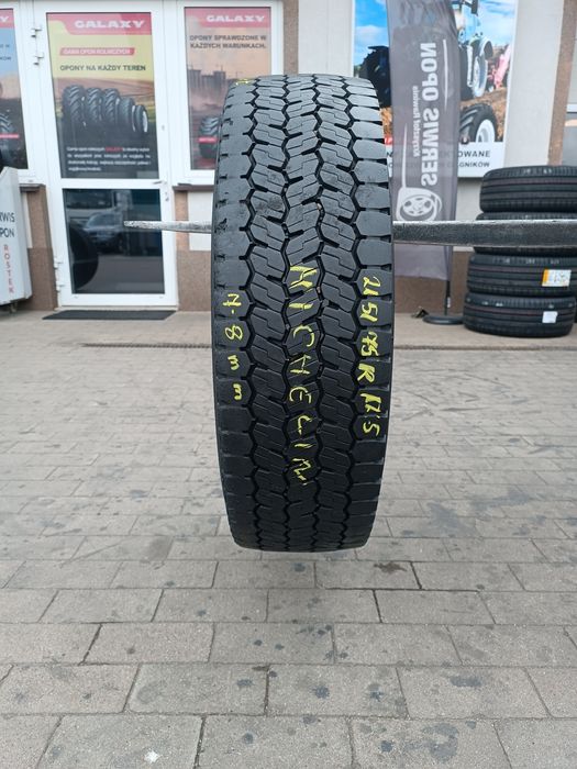 215/75R17.5 Michelin X- Multi