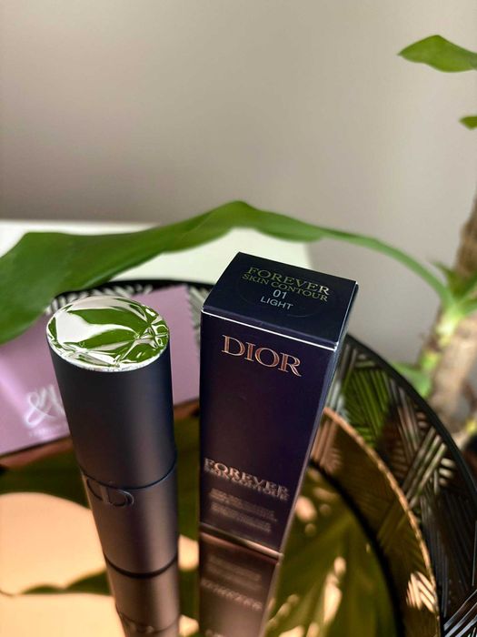 Dior Forever Skin Contour 01 Light