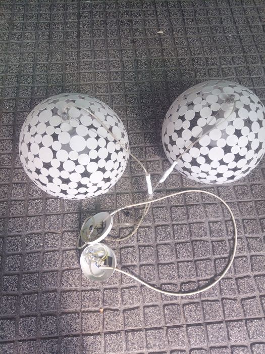 Candeeiros muito antigos de sala como novos só visto