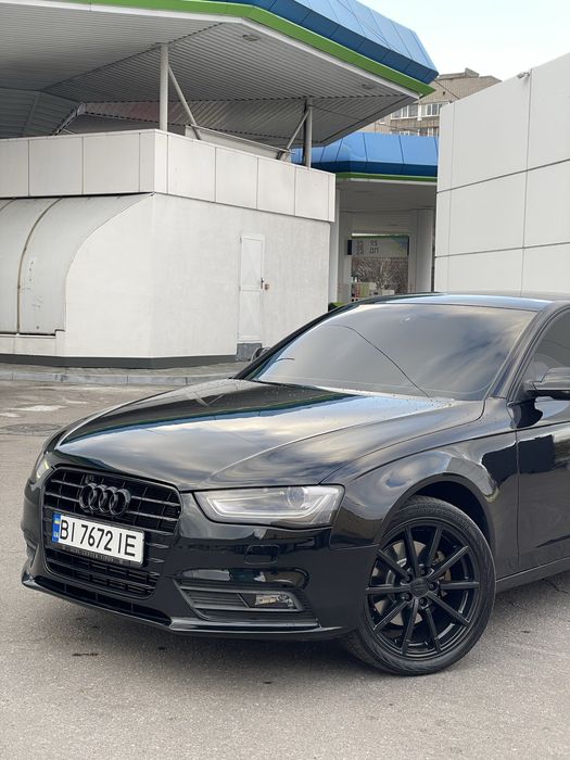 Audi А4B8 ,Офіційна ,двигун Gen3