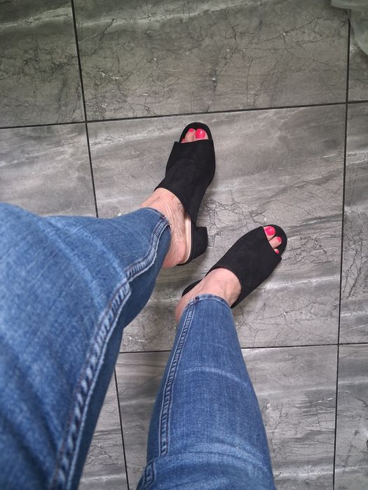 Klapki Primark 38