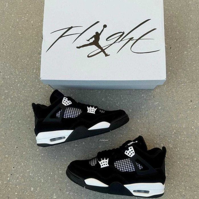 Jordan 4 Retro White Thunder Rozmiar  38