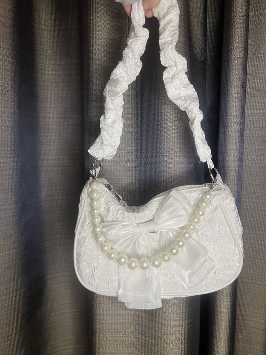 сумочка з бантиком