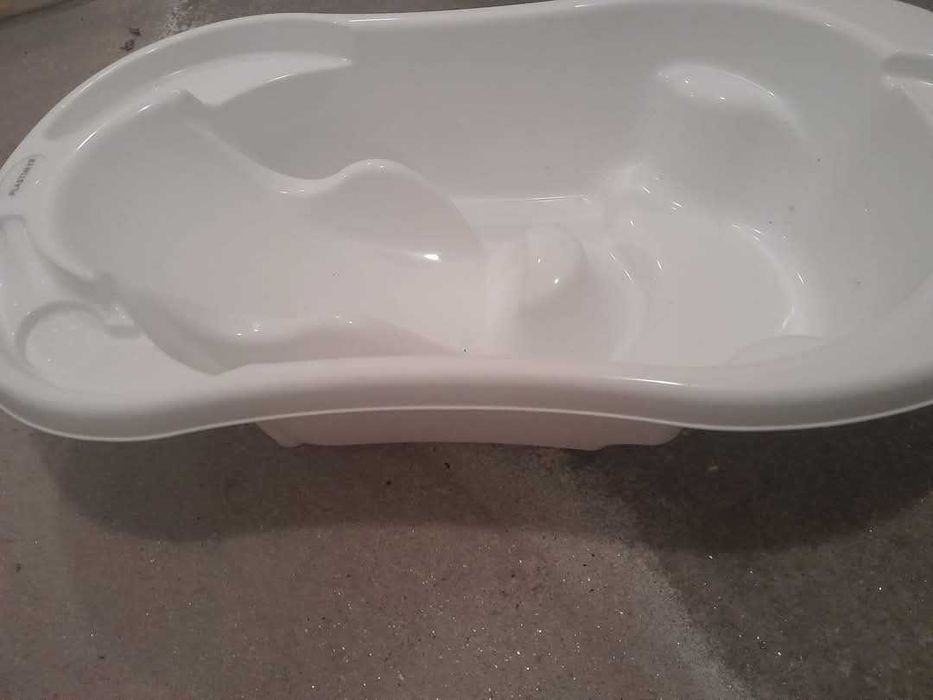 Banheira nova grande