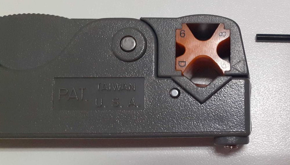 Coaxial Cable Stripping Tool435348205586370563