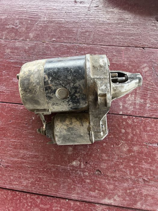 Продам стартер до Автомобіля міцубісі в ідиальному стані