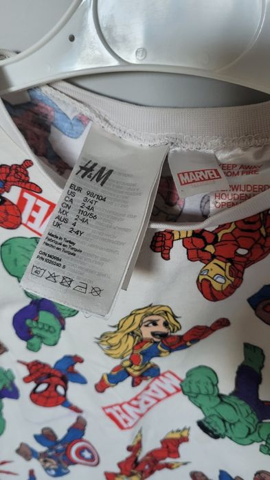 Koszulka  t-shirt  z superbohaterami Marvel rzom.98/104