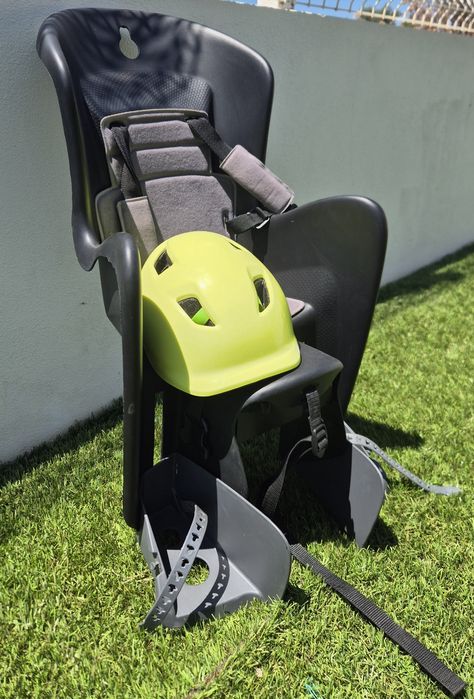 Cadeira de Criança para Bicicleta e capacete