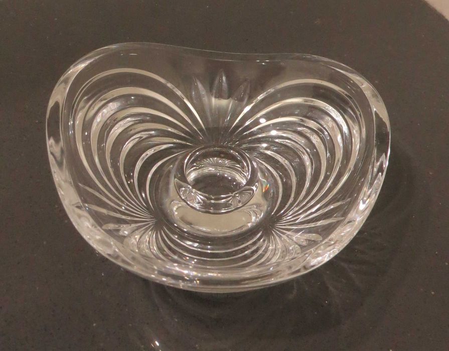 Castiçal antigo, Cristal D`Arques Medida: 11 X 11 cm, forma de coração