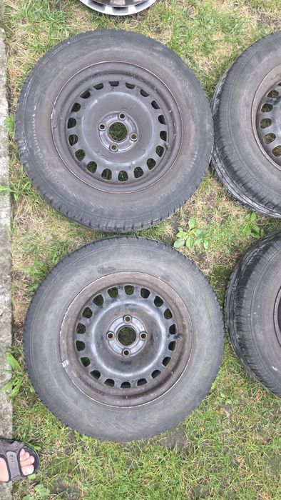 Koła Felgi Opel Corsa 4x100 R14 + kołpaki