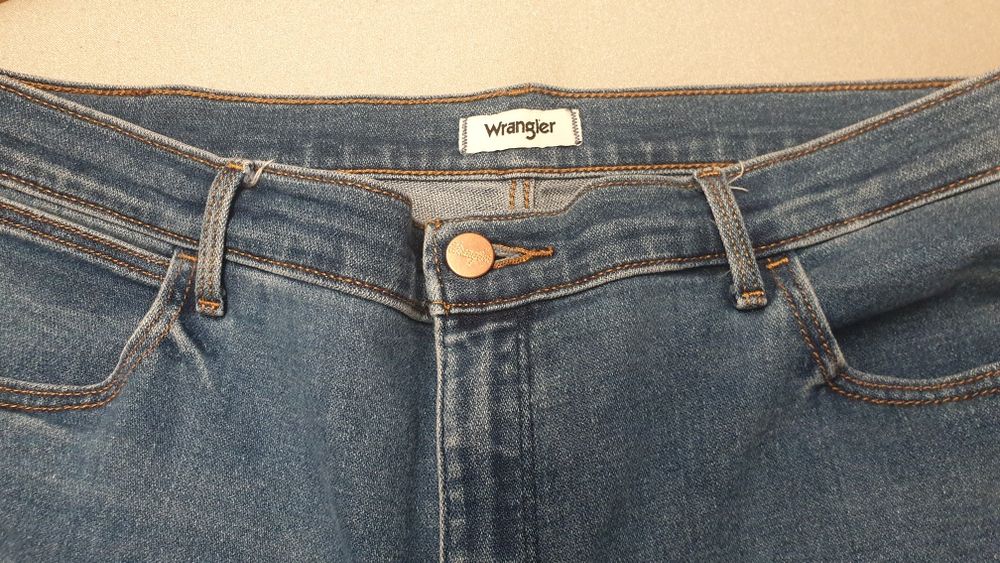 Dzinsy Wrangler oryginalne roz 34/30