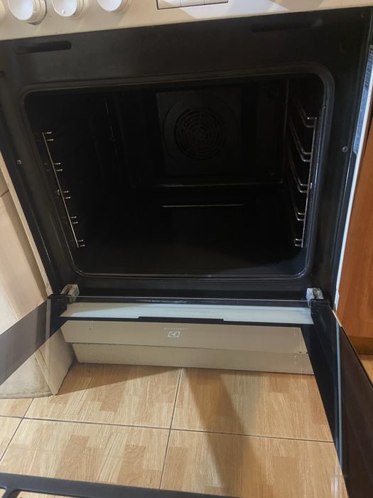 Клінінг Тернопіль, якісне прибирання квартир та офісів, після ремонту