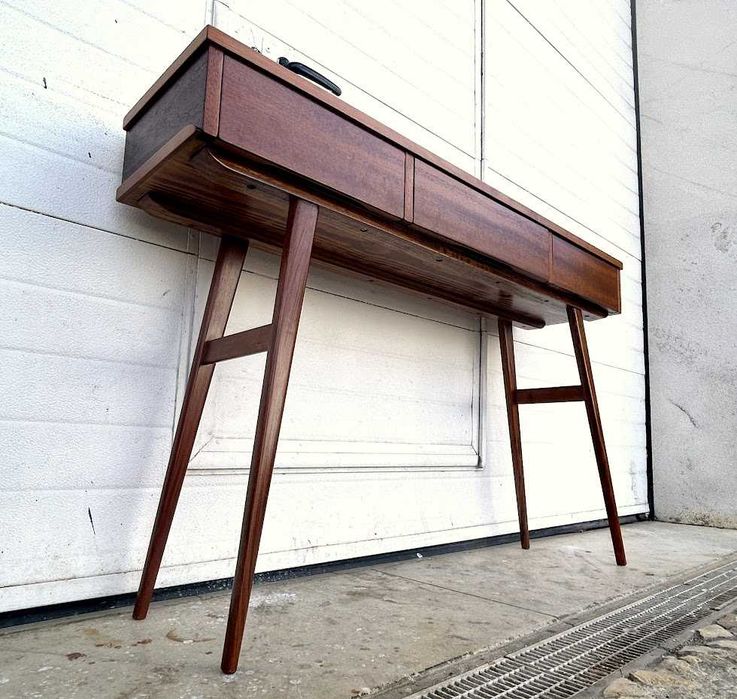 Consola olaio vintage + 119comp x 28,5prof x 77alt.