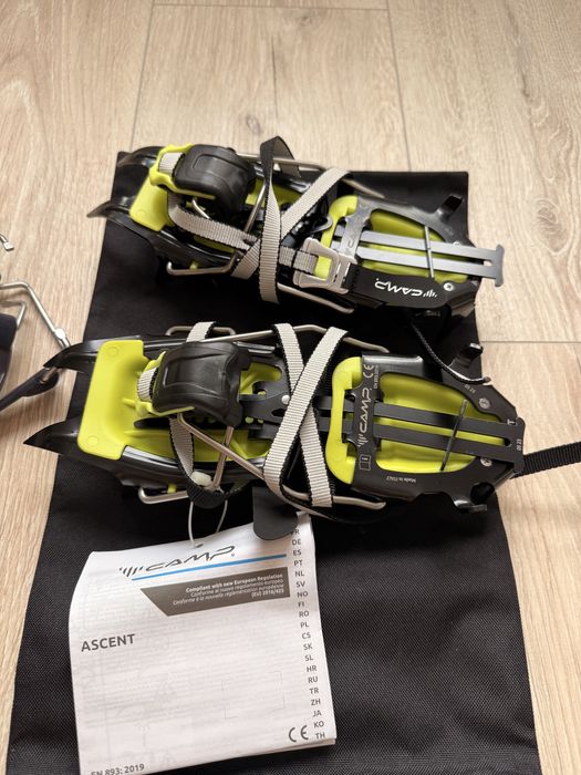 Raki wspinaczkowe półautomatyczne automatyczne w góry Camp