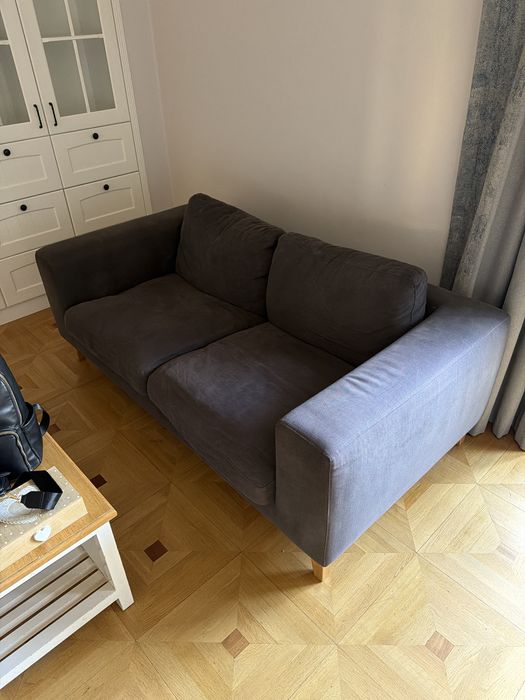 Dwie kanapy SItS, stolik kawowy i konsola