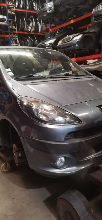 Peugeot 1007 para peças!!