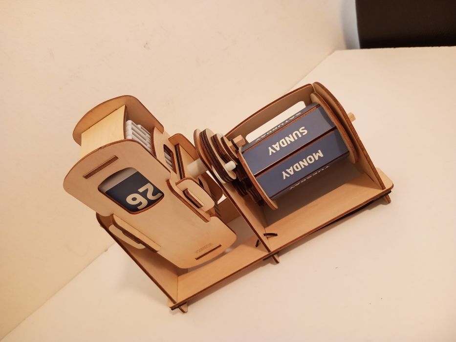 KiwiCo Eureka Calendário Perpétuo