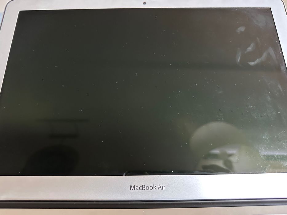 Apple MacBook Air (13-inch,2017)