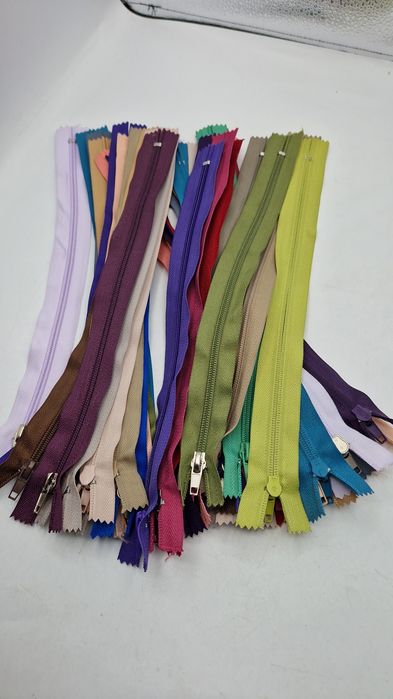 Zamki zestaw 40 szt.-30 cm.mix