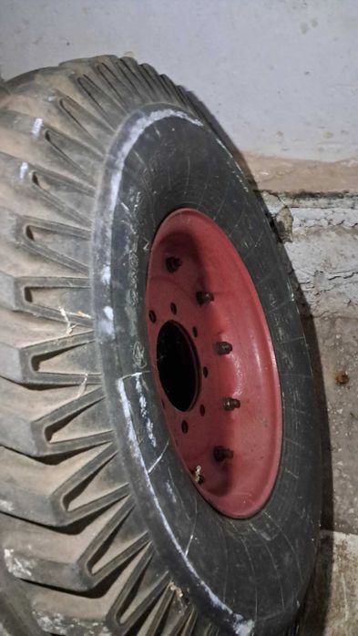 Шини для причіпа птс 4