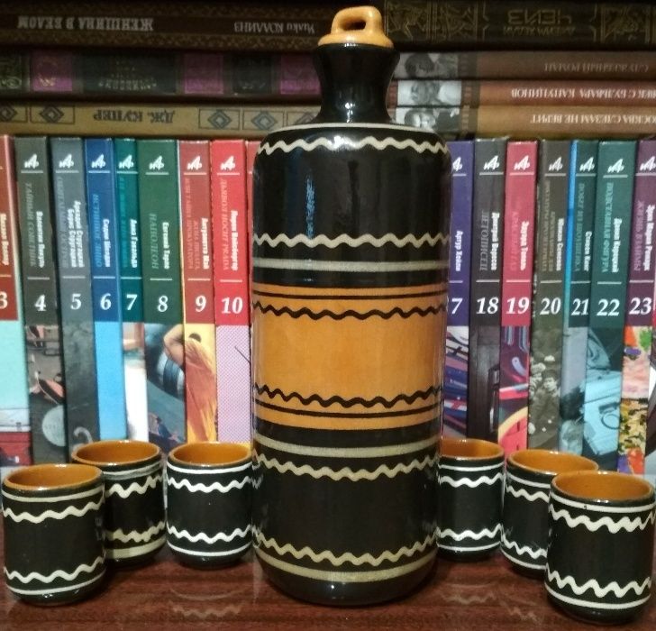 Глечик - графін під напої із стопками