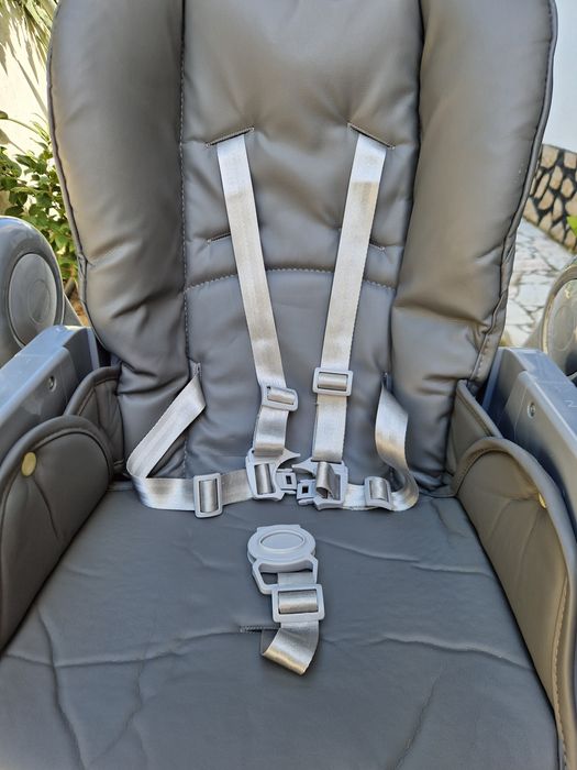 Cadeira de refeição Bebé Confort Olea