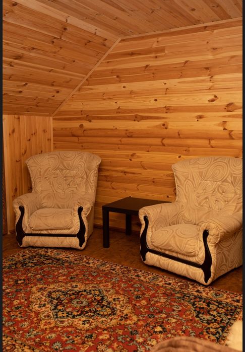 Будинок для відпочинку 100 км від Києва