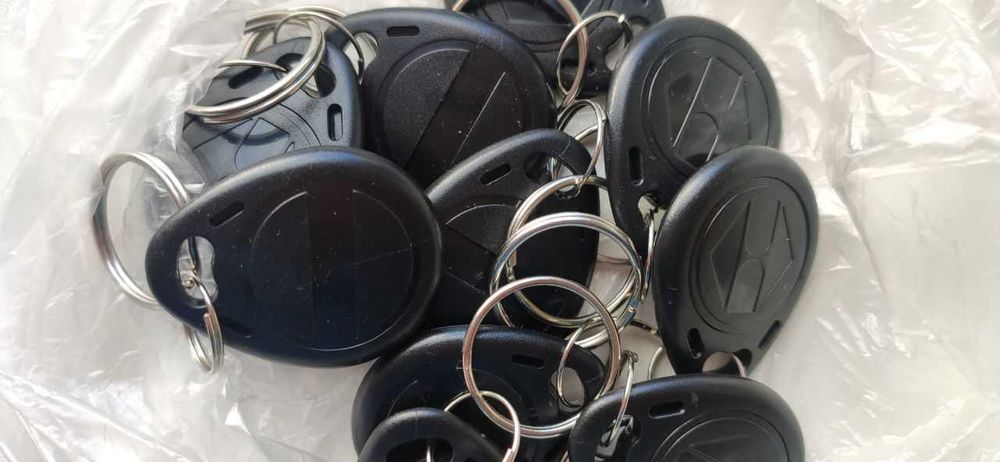 Магнітні ключі для домофона (чисті,без кодування)