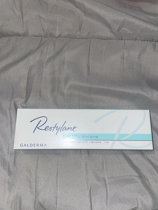 Restylane Lyft + Lidocaine
