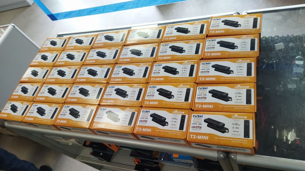 NOWY Tuner dekoder DVB-T mini Signal dvbt2 hevc h265. Tuner naziemnej