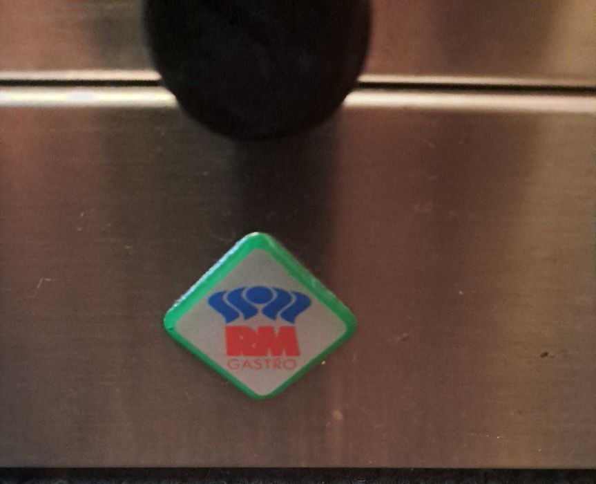 Grill kontaktowy panini RM GASTRO ryflowany PM-2015 używany
