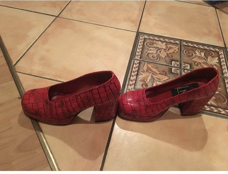 Buty damskie wiosenne, na obcasie