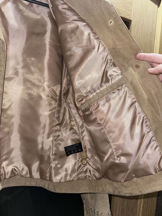 Куртка из натуральной замши