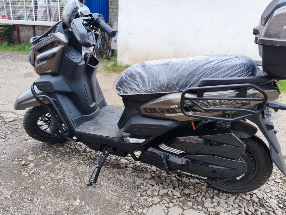 Електроскутер Corso BlackFury