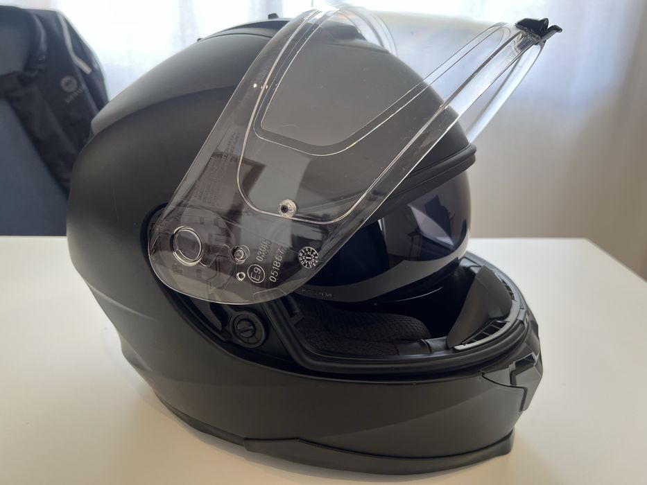 HJC C70 (S/XS) preto