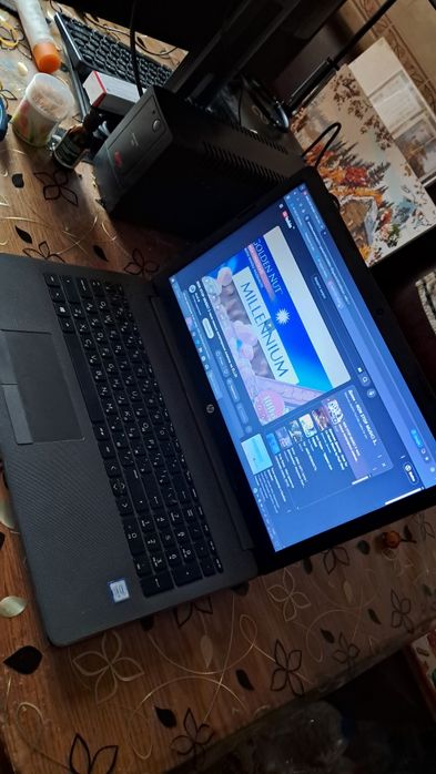 Ноутбук HP 250 G7  15.6"/DDR4/SSD M2 NvMe/ обмен