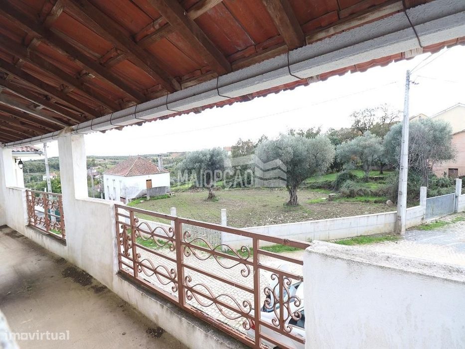 Casa em Grijó de Parada - Bragança