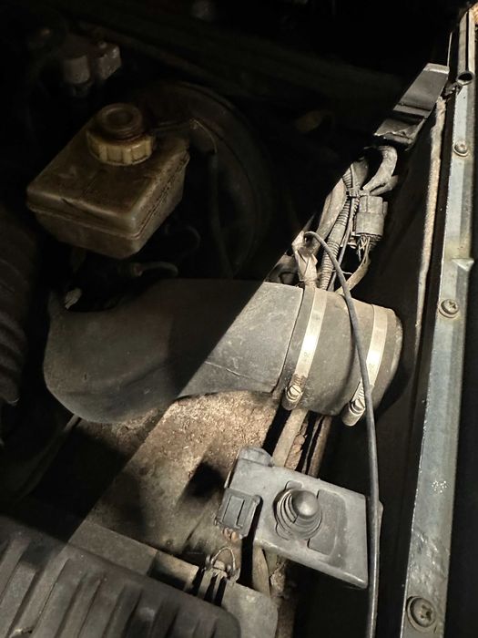 Land Rover Discovery 300 peças usadas proteções de faróis