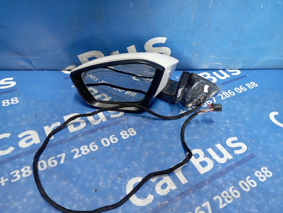 Дзеркало дверей бічне ліве Skoda Superb Левое зеркало Шкода Суперб