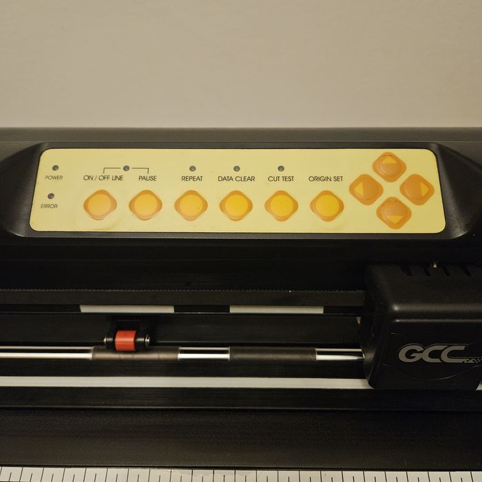 Plotter corte Vinil GCC Expert 24