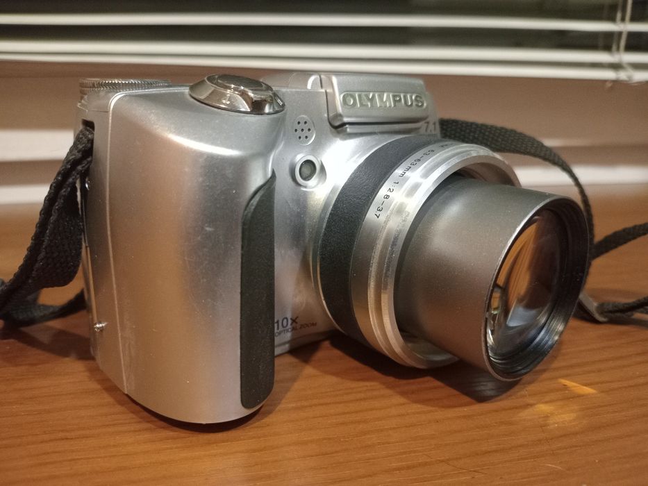 Цифровой фотоаппарат Olympus SP-510UZ